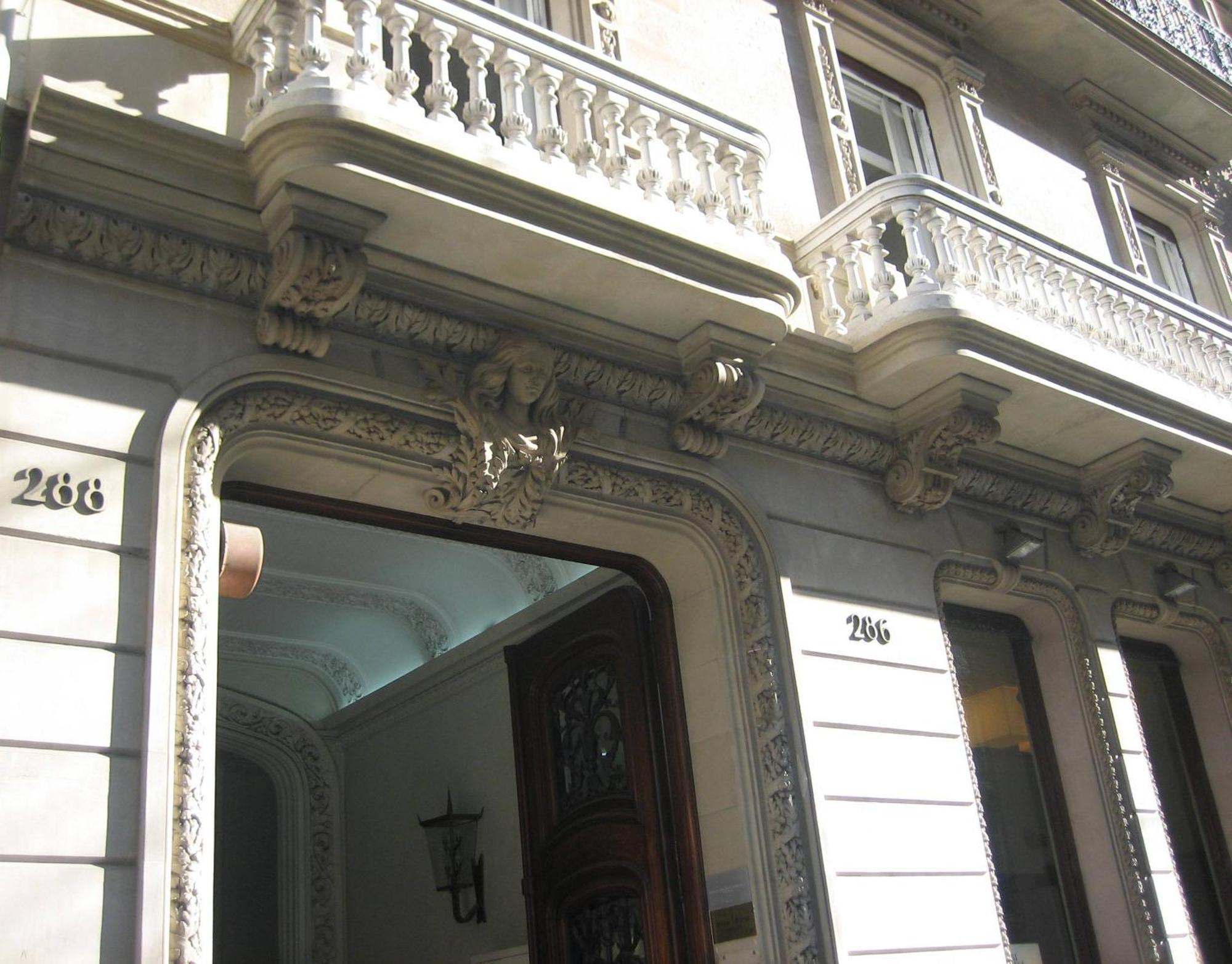 Circa 1905 Bed & Breakfast Barcelona Exterior photo